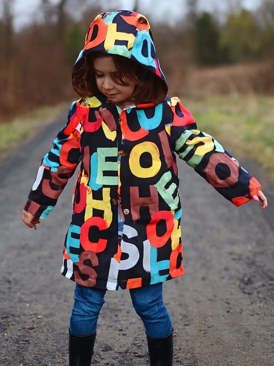 SHEIN Other - Girls Coat Hooded Alphabet Size 5 Fleece Lined